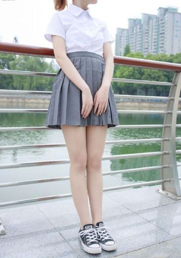 保镖之翡翠娃娃
