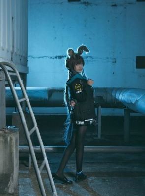 公与3个熄乱理在线播放