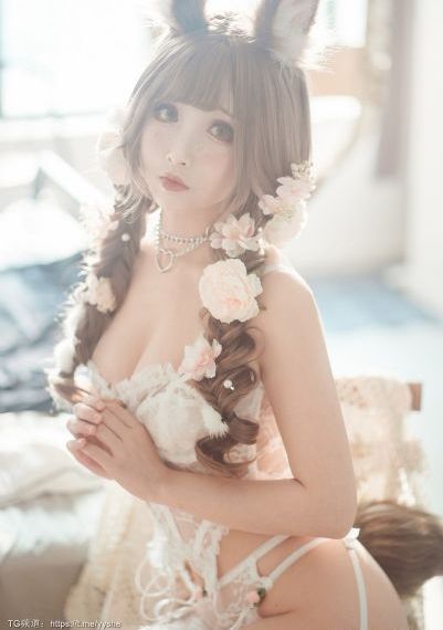 半妖乳娘在线观看